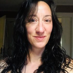 Meet your Posher, Gina